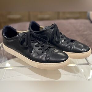 Banana Republic Black Leather Sneakers with Cream Soles sz 11.5